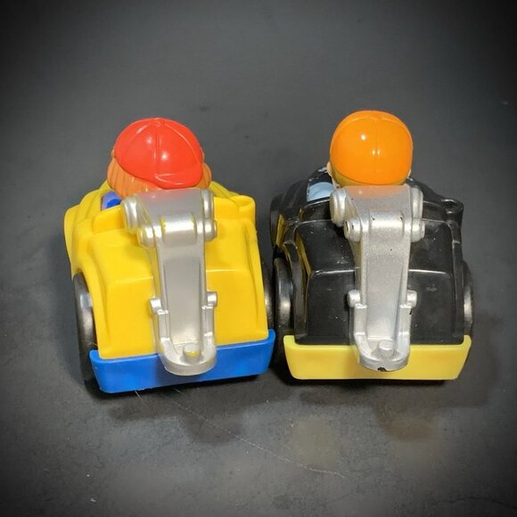 Fisher Price Little People Farmer Cow Disney Princess Barbie Wheelies Lot - Picture 10 of 12